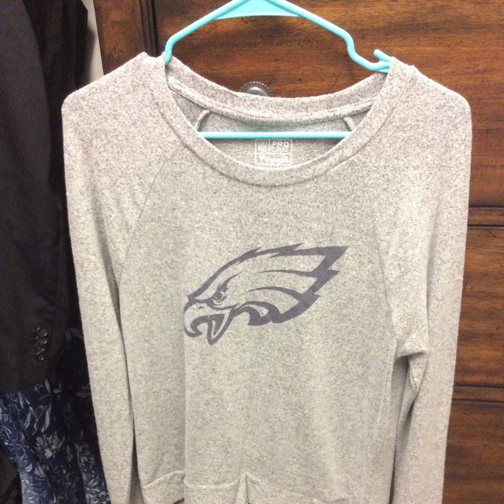 Women’s Philadelphia Eagles Grey Sweater
